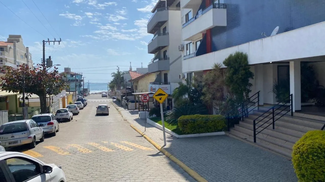 Bombas/ Bombinhas, A 50M Do Mar, Apartamento 2 Quartos, Com Churrasqueira Na Sacada, Ar E Wi-Fi Διαμέρισμα Bombinhas