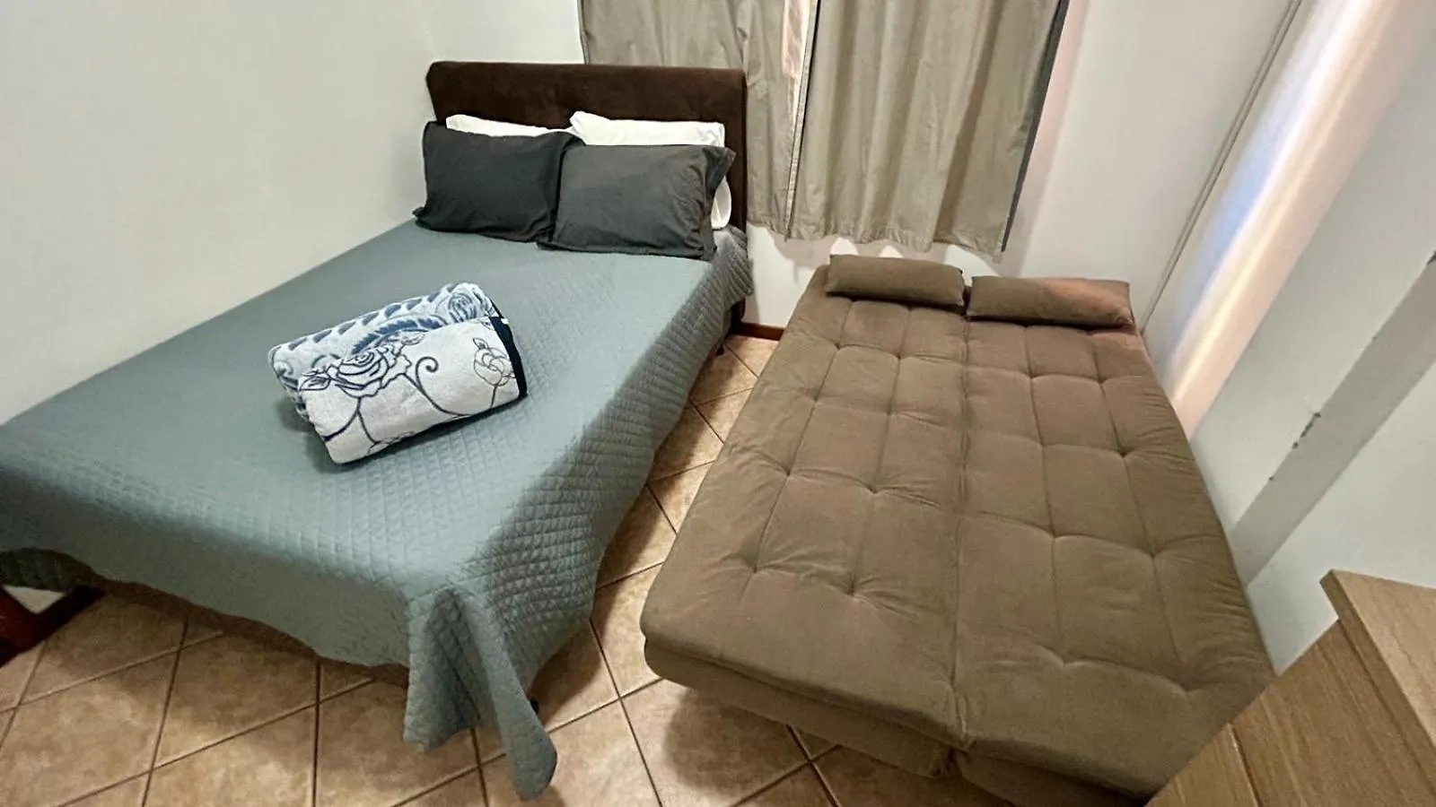 Bombas/ Bombinhas, A 50M Do Mar, Apartamento 2 Quartos, Com Churrasqueira Na Sacada, Ar E Wi-Fi Διαμέρισμα Bombinhas