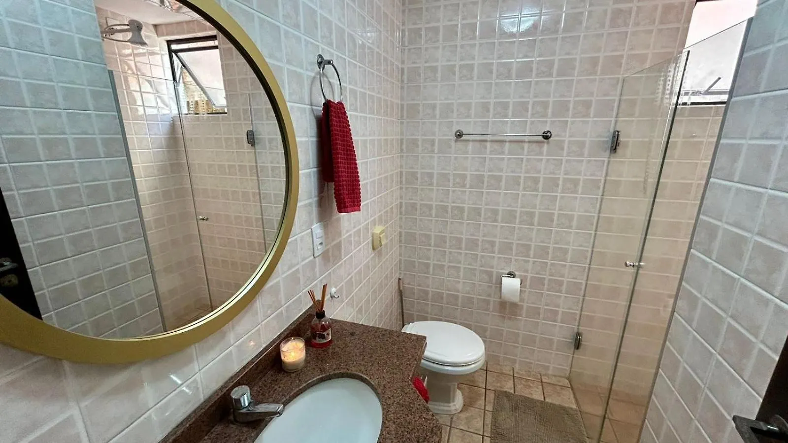 Διαμέρισμα Bombas/ Bombinhas, A 50M Do Mar, Apartamento 2 Quartos, Com Churrasqueira Na Sacada, Ar E Wi-Fi
